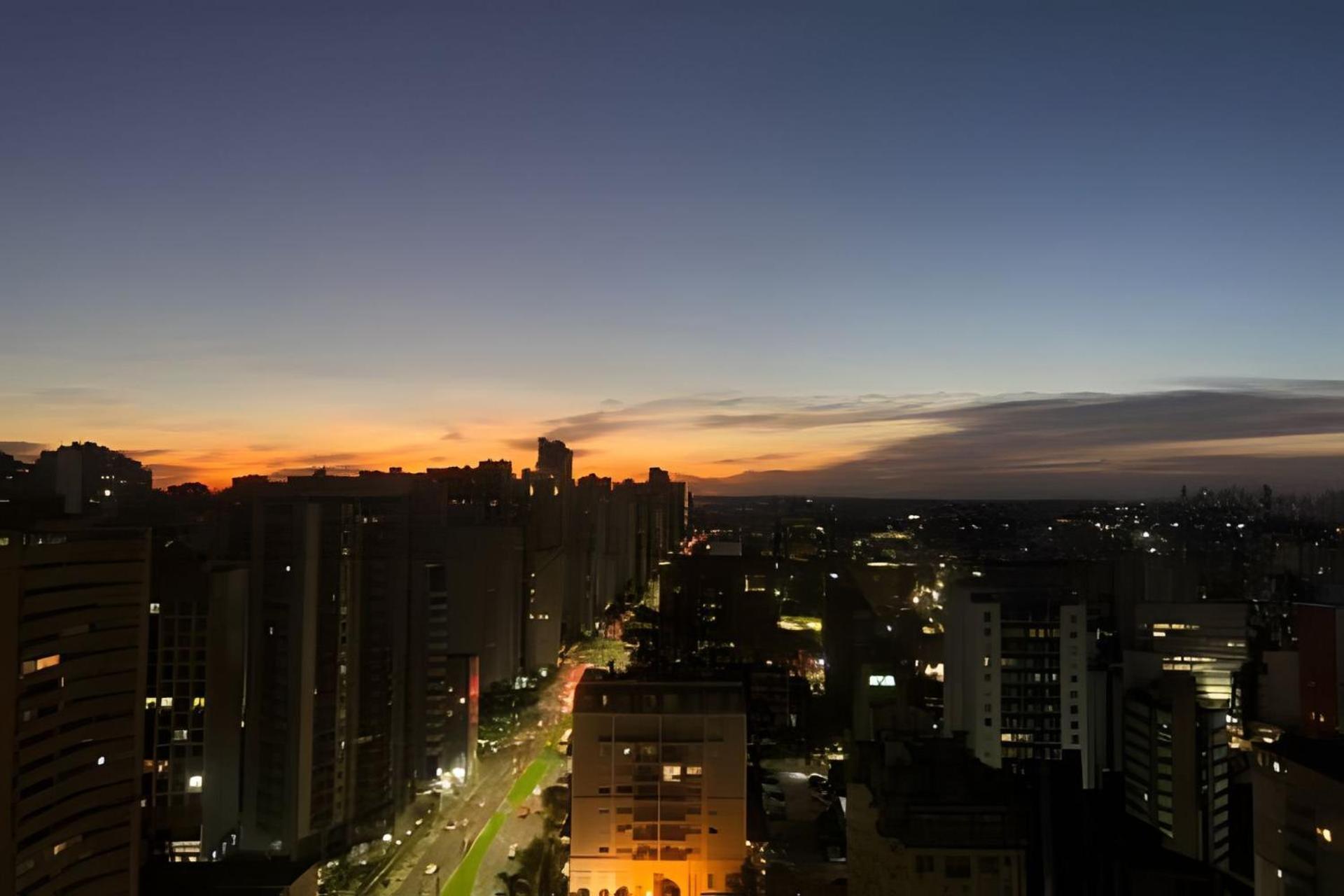 Lifespace Curitiba - Apartamentos Urooms Екстер'єр фото