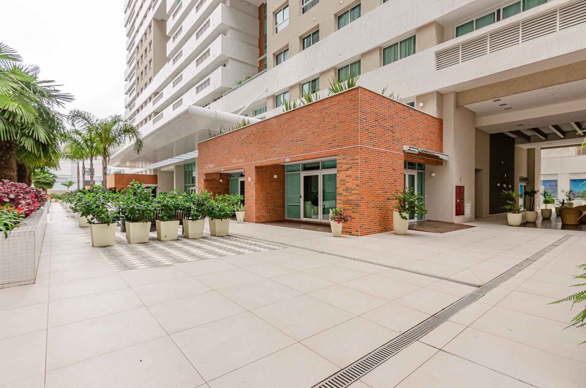 Lifespace Curitiba - Apartamentos Urooms Екстер'єр фото